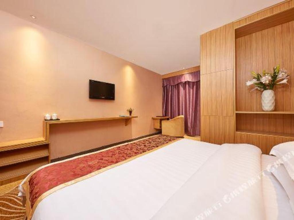 Airport Liwan Hotel Canton Esterno foto