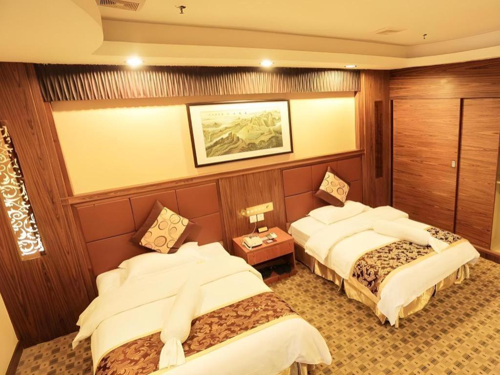 Airport Liwan Hotel Canton Esterno foto